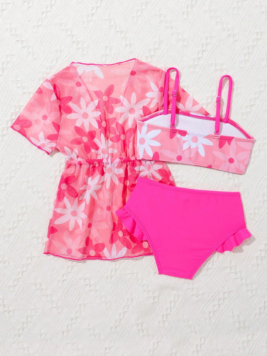 Conjunto de playa rosa con kimono y estampado floral