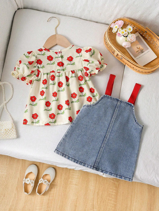 Conjunto floral rojo con blusa y vestido de mezclilla