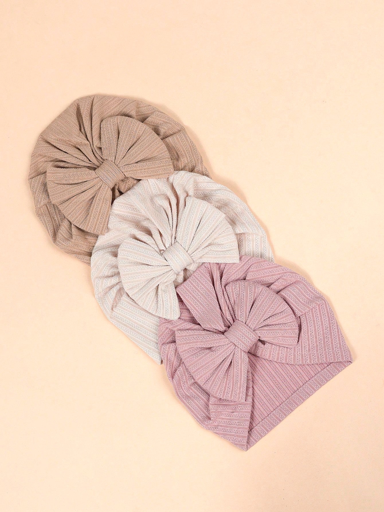 Prenda multicolor gorro turbante para bebe con lazo diferentes colores