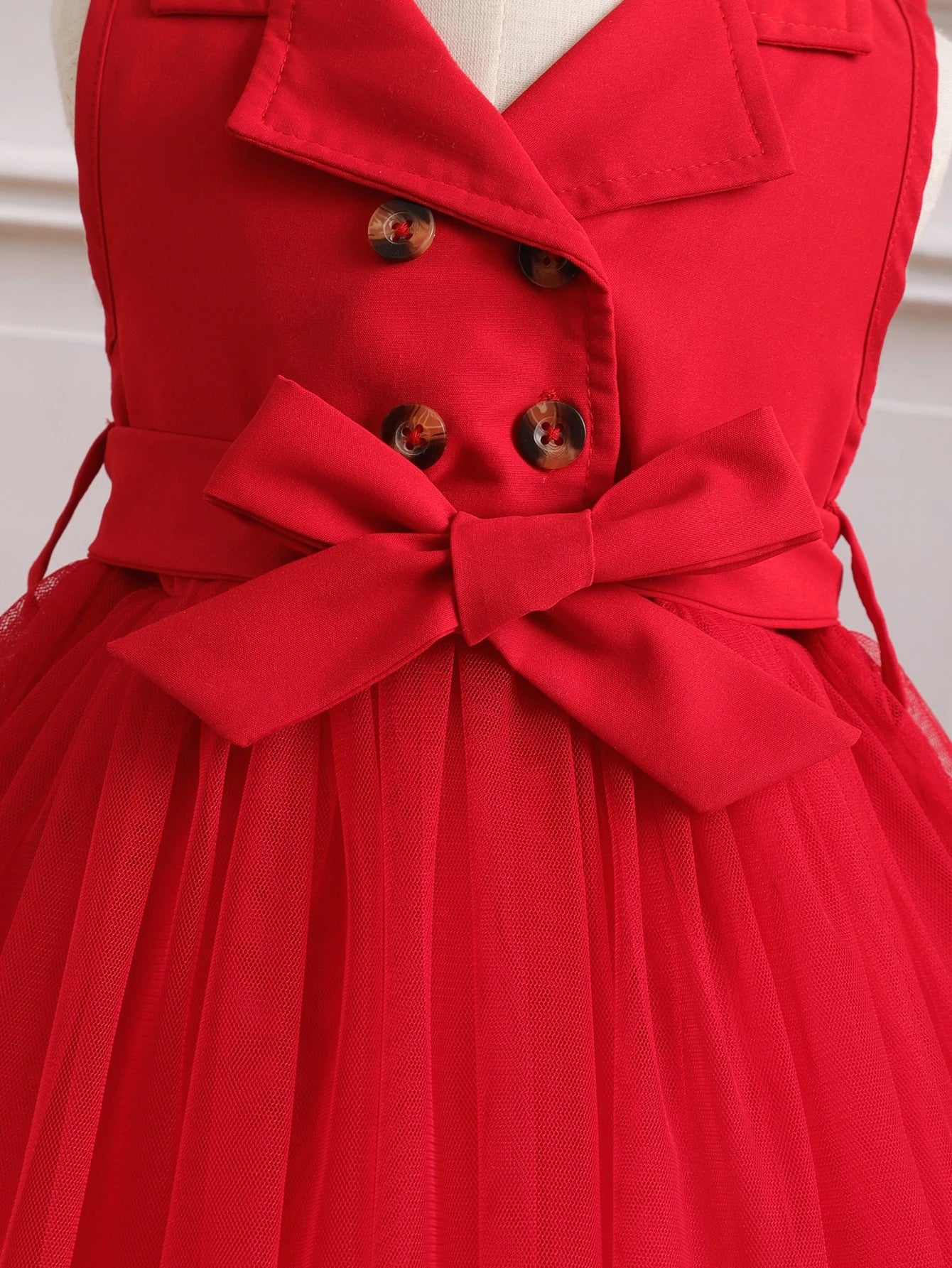 Prenda roja vestido para bebe con detalle de lazo y falda de tul