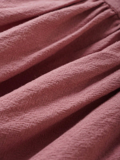 Prenda rosa conjunto para bebe detalle de textura de algodón