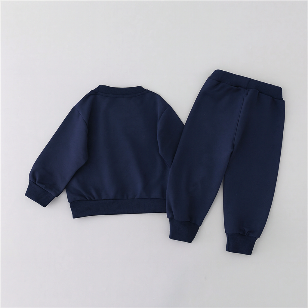 Conjunto azul marino con estampado de oso dulce de dos piezas