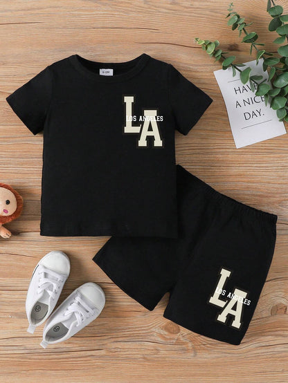Camiseta shorts letras negro estilo urbano cómodo
