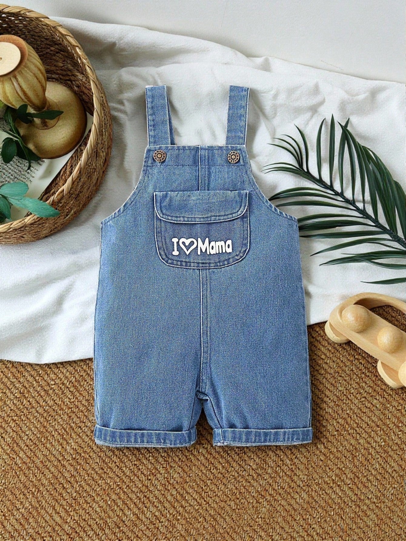 Overol Corto Mezclilla Bolsillo Estampado Azul