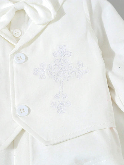 Conjunto blanco elegante para bautizo con moño