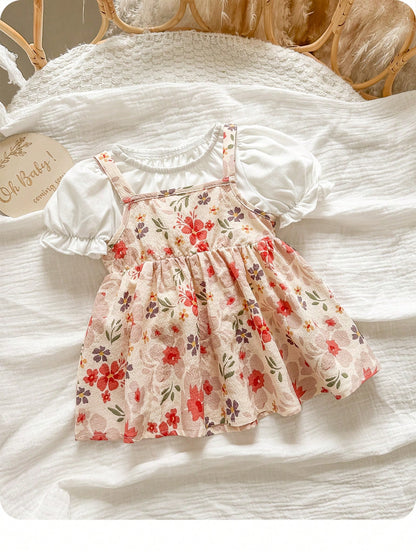 Prenda rosa conjunto floral para bebe vista frontal