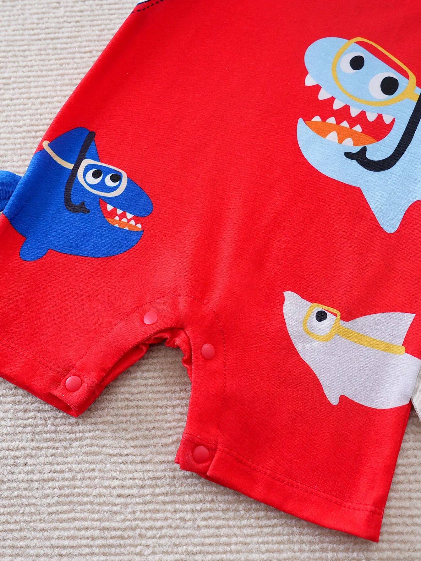 Mameluco multicolor con tiburones estampado de overol