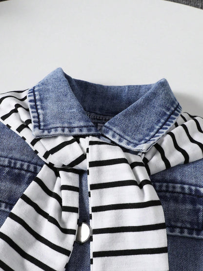 Enterizo azul de mezclilla con cuello camisero a rayas