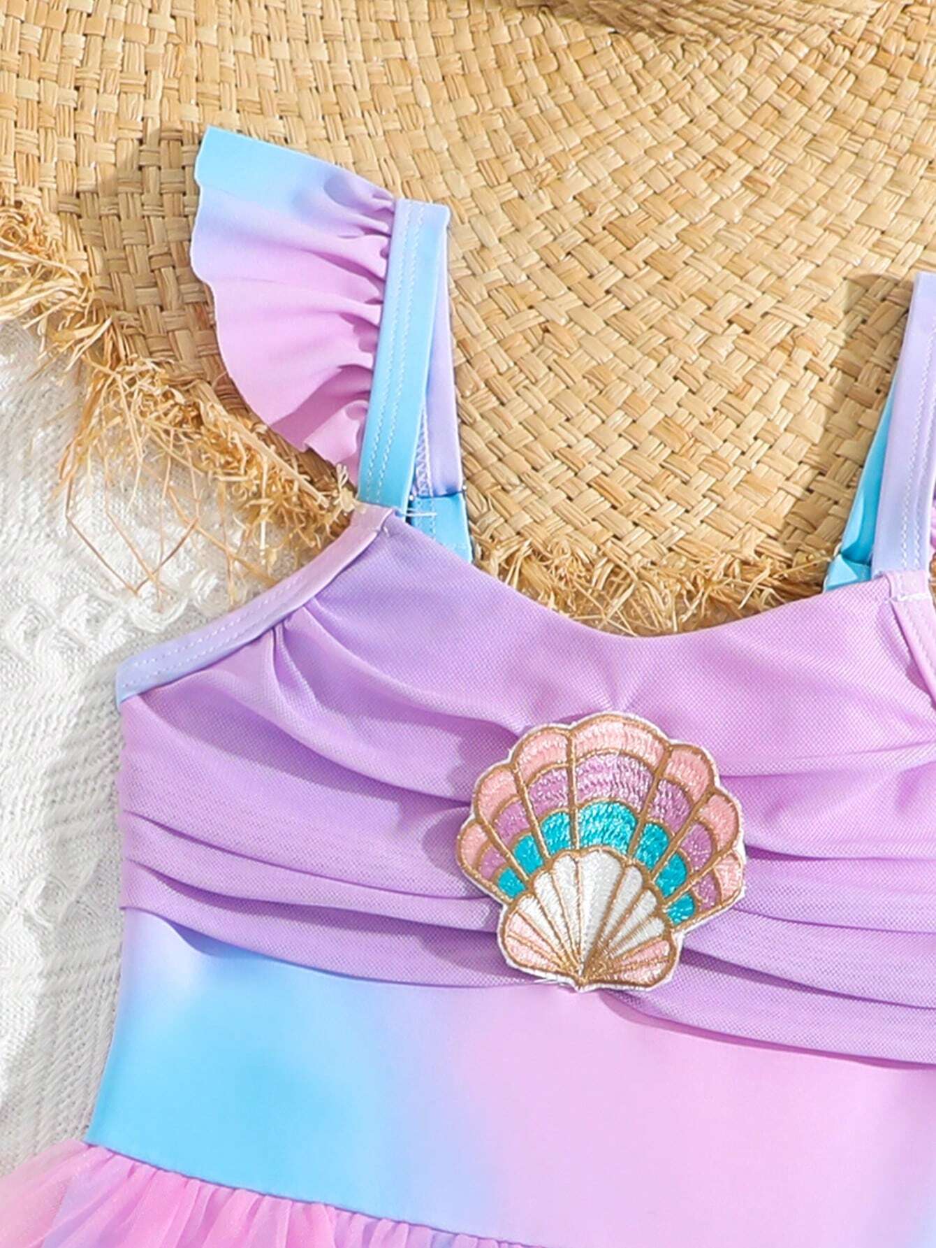 Traje de baño púrpura malva sirenita