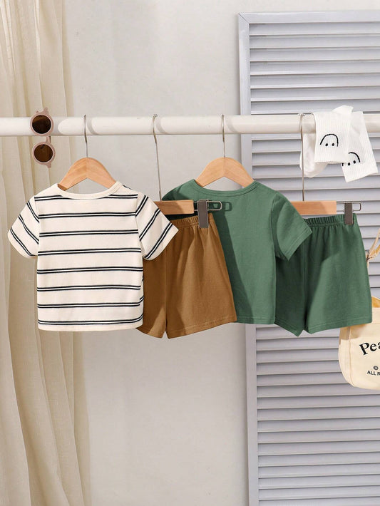 Conjunto verde militar y blanco a rayas con osito bordado y short