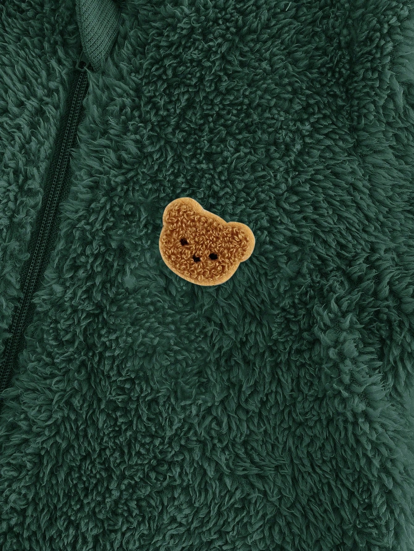 Mameluco térmico verde oscuro con capucha de oso