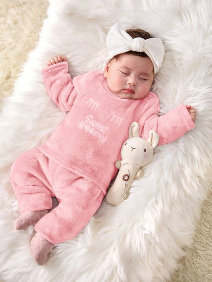 Conjunto rosa bebé niña esponjoso con top y pantalón