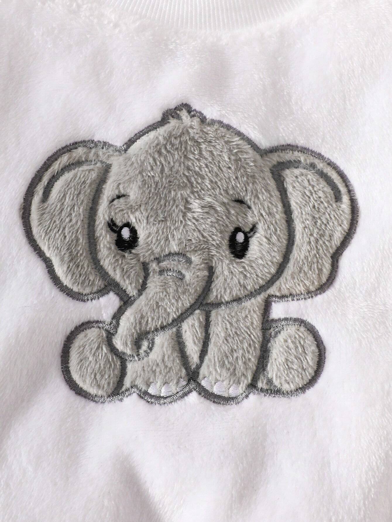 Prenda gris conjunto de pelito para bebe con detalle de elefante bordado
