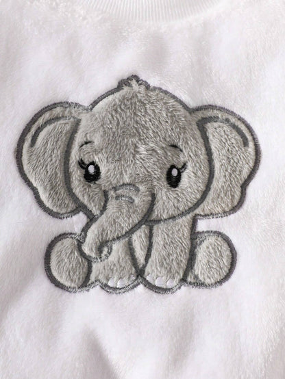 Prenda gris conjunto de pelito para bebe con detalle de elefante bordado
