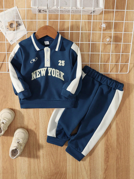 Prenda azul marino conjunto para bebe estilo deportivo vista frontal