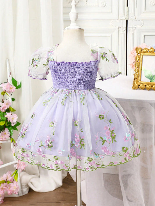 Vestido Lila Floral Bordado Manga Farol