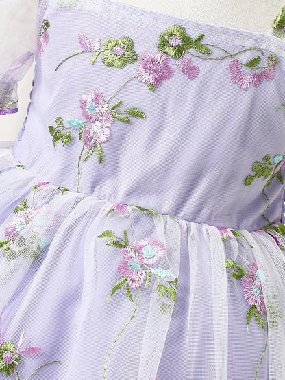Vestido Lila Floral Bordado Manga Farol
