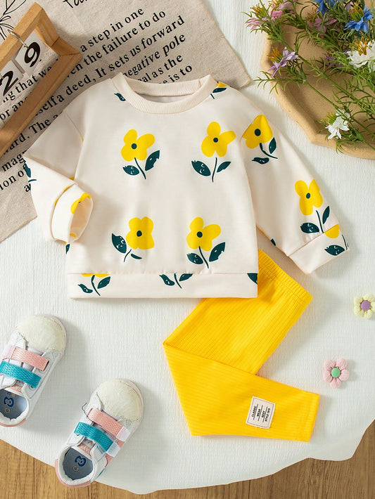 Conjunto floral crema y amarillo con leggings suaves