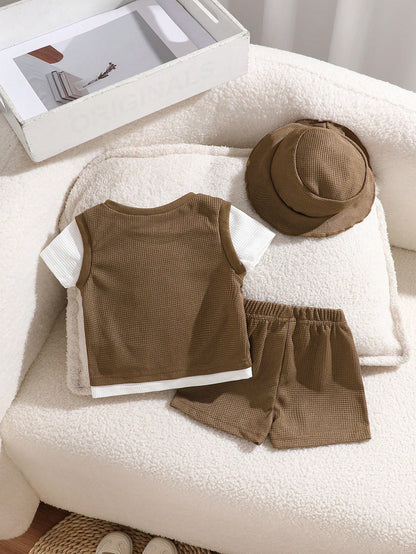Prenda café conjunto caballo para bebe vista trasera