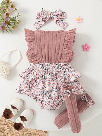 Prenda rosa conjunto para bebe floral con diadema y calcetines vista trasera
