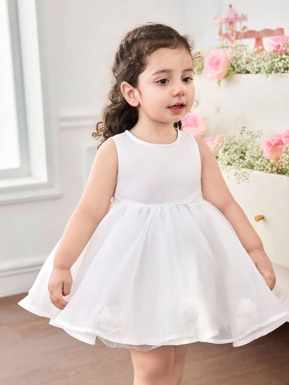 Vestido blanco de malla suave corte A