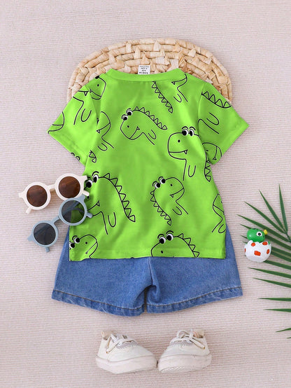 Prenda verde conjunto para bebe con camiseta de dinosaurio y shorts denim vista trasera
