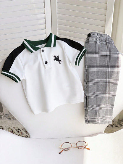 Prenda blanco conjunto para bebe con detalle de pantalon a cuadros