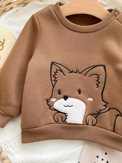 Conjunto marrón con zorrito bordado y pantalón