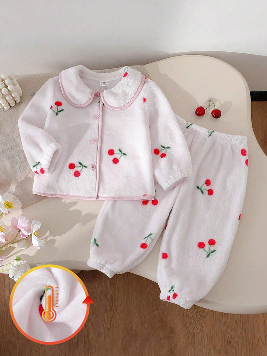 Prenda rosa conjunto para bebe con estampado de cerezas vista frontal