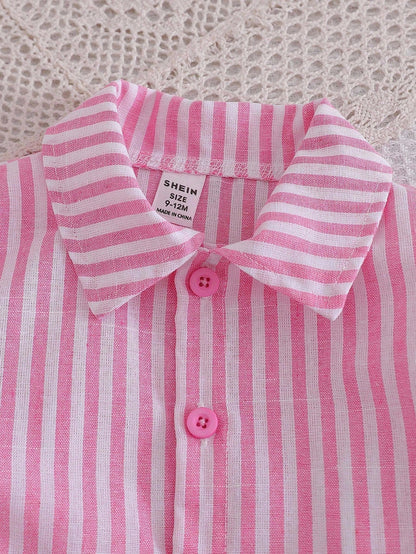 Prenda rosa conjunto para bebe con detalle de cuello camisero y botones
