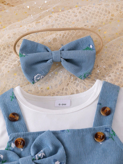 Prenda azul conjunto para bebe con detalle de moño para cabello
