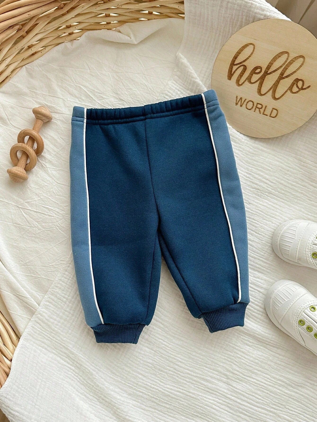Conjunto Azul Bloques Con Sudadera Y Pantalón