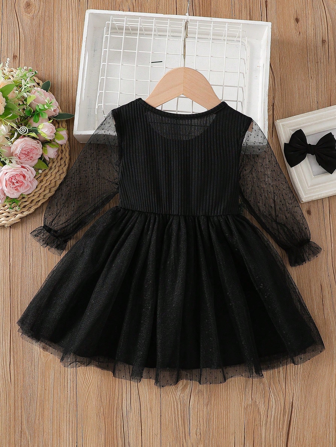 Vestido elegante negro tul manga larga