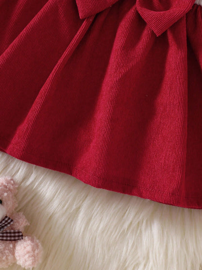Vestido blanco y rojo elegante con lazo frontal
