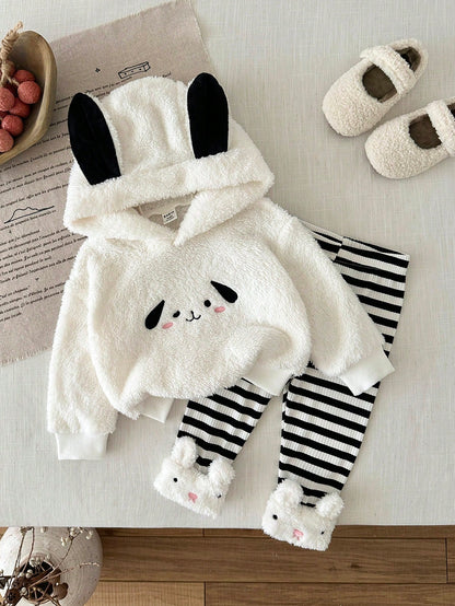 Conjunto peluche blanco negro capucha pantalón rayas