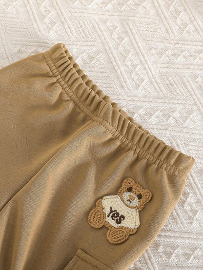 Prenda caqui conjunto para bebe con detalle de pantalón y cintura elástica
