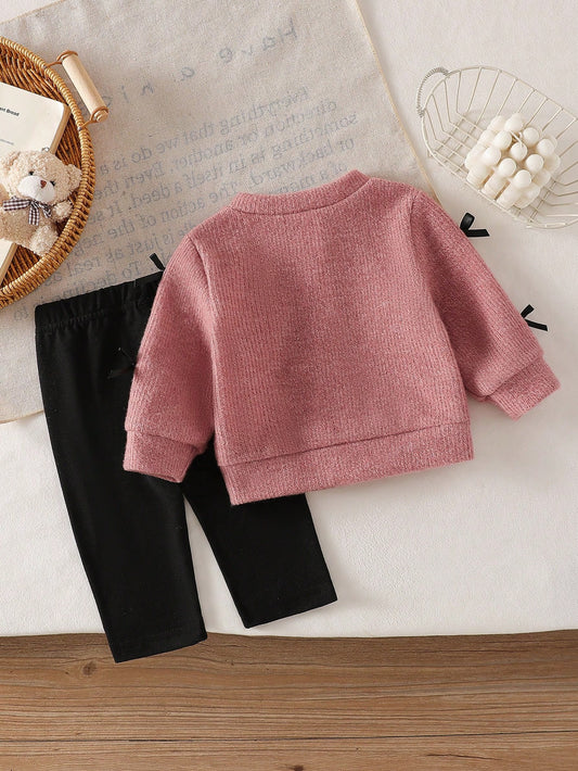Conjunto de Suéter Tejido Con Lazos Rosa Y Pantalón Negro