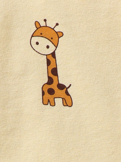 Prenda amarilla camiseta para bebe con detalle de jirafa y botones laterales
