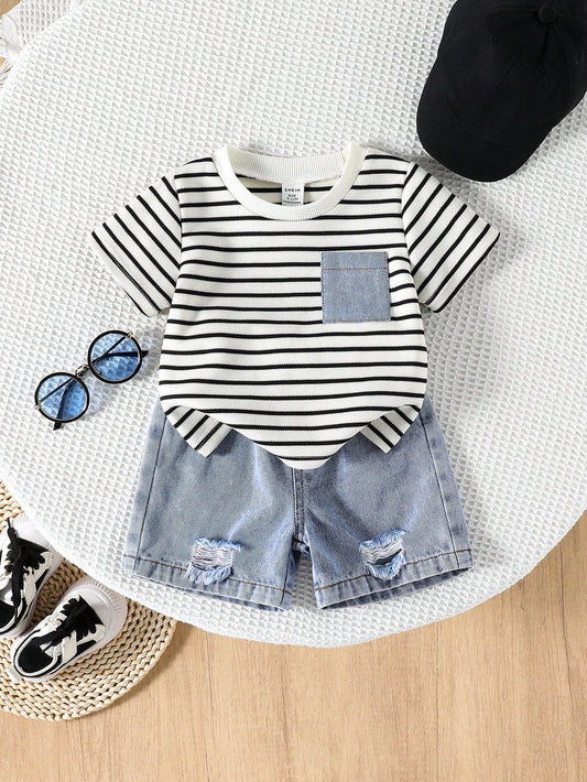 Prenda rayada conjunto para bebe con short de mezclilla vista frontal