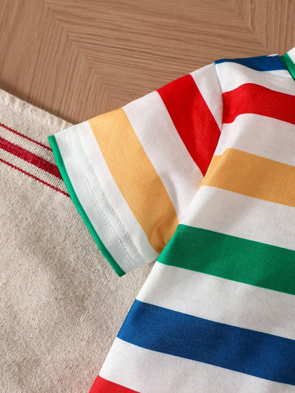 Prenda multicolor camiseta para bebe detalle de rayas