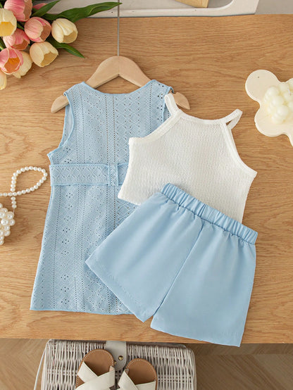 Prenda azul conjunto para bebe con chaleco calado vista trasera