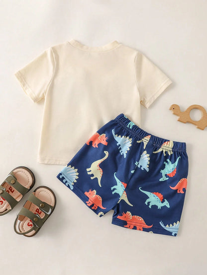 Prenda albaricoque conjunto para bebe con shorts estampados de dinosaurios vista posterior