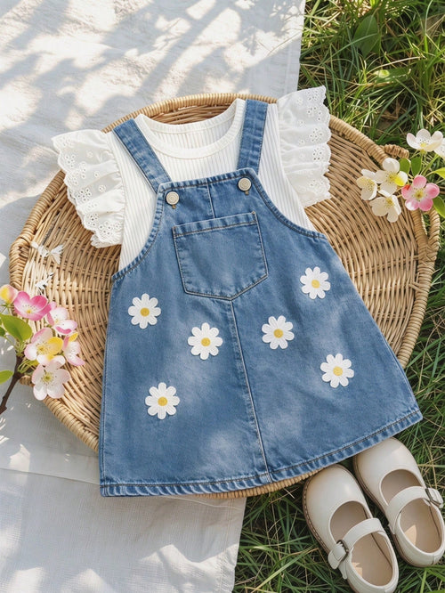 Prenda azul conjunto para bebe con vestido de mezclilla y margaritas vista frontal