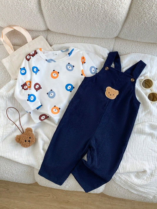 Prenda azul marino conjunto para bebe con overol acanalado y camiseta blanca de ositos vista frontal