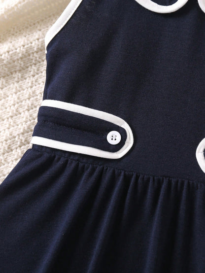 Vestido azul marino elegante con cuello peter pan