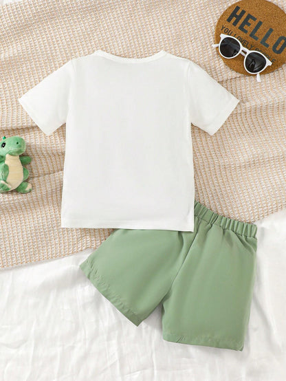 Camiseta y Pantalones Cortos con Estampado de Dinosaurio