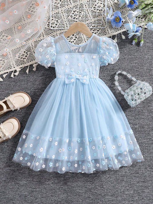 Prenda celeste vestido de tul para bebe vista frontal con bordado floral