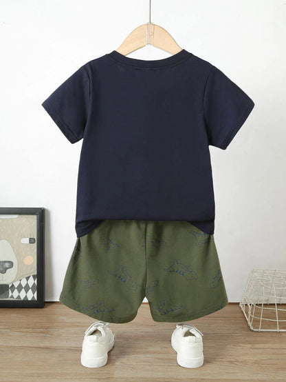 Conjunto Azul Marino de Camiseta Dinosaurio y Shorts para Niño