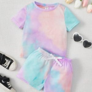 Conjunto de Verano Lila Púrpura: Camiseta y Pantalones Cortos