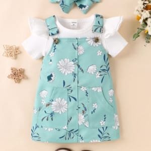 Conjunto verde de vestido floral y top de manga corta